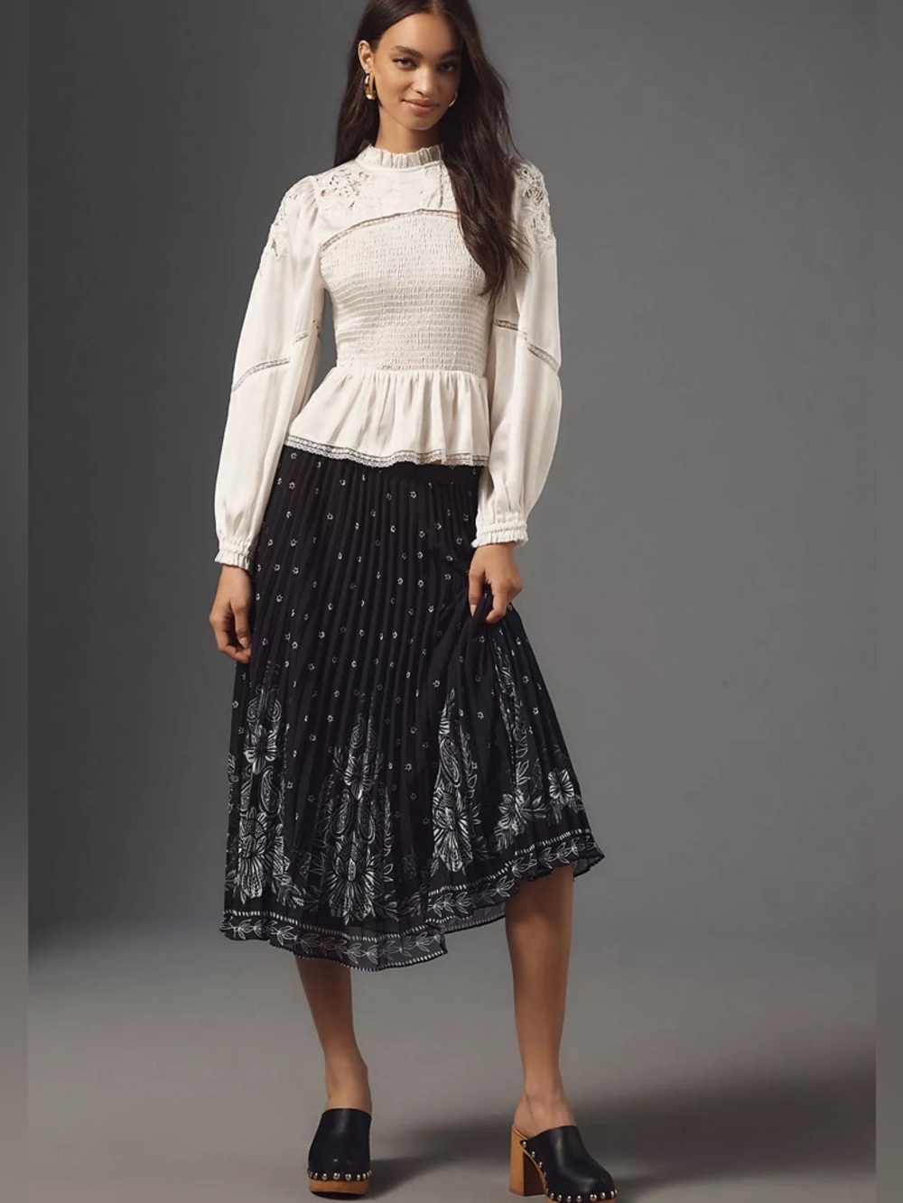 FARM Rio Black pleated Midi Skirt with White Floral Border print 38214 - Picture 4 of 12